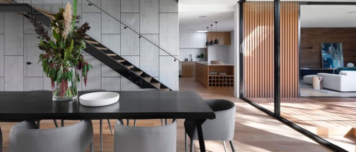 upstair-design-1160x497-1-1